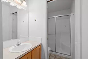 1010 E 2nd St, Yamhill, OR 97148 - Photo 30