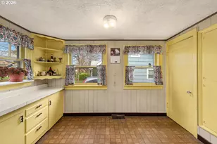 4610 NE 75th Ave, Portland, OR 97218 - Photo 10