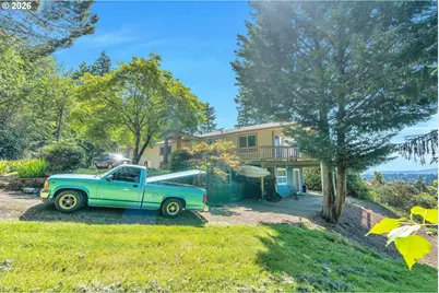 9743 SE Tenino Ct, Happy Valley, OR 97086 - Photo 2