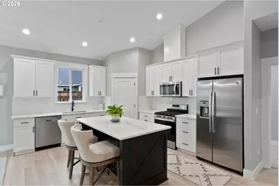 1025 Sassafras St, Independence, OR 97351 - Photo 8