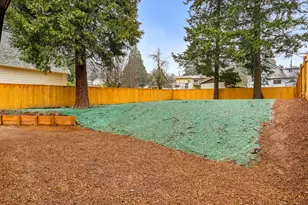 8566 SE 57th Ave, Portland, OR 97206 - Photo 18