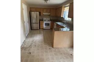 5683 Sugar Plum Ave, Salem, OR 97306 - Photo 4