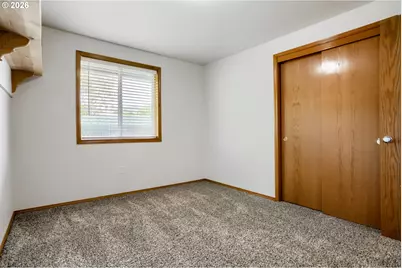 218 SW 11th St, Dundee, OR 97115 - Photo 14