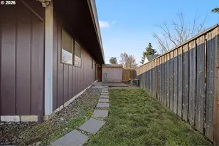 421 Toliver Rd, Molalla, OR 97038 - Photo 28