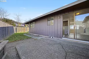 421 Toliver Rd, Molalla, OR 97038 - Photo 26
