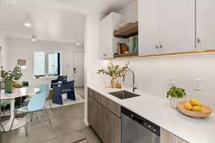 10009 SE Cottage Ln, Milwaukie, OR 97222 - Photo 12