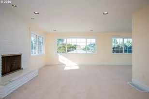 4134 NE 131st Pl NE, Portland, OR 97230 - Photo 4