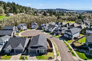 2947 NW Deer Run St, Corvallis, OR 97330 - Photo 2