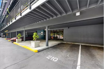 200 Burnham Rd #210, Lake Oswego, OR 97034 - Photo 38