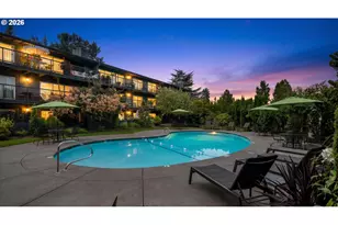200 Burnham Rd, Lake Oswego, OR 97034 - Photo 2