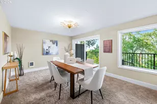 200 Burnham Rd, Lake Oswego, OR 97034 - Photo 10