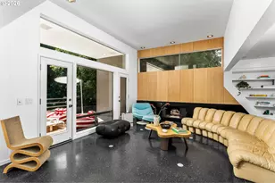 2725 SW Sherwood Dr, Portland, OR 97201 - Photo 4