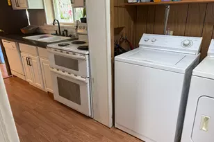 570 N 10th Ave, Cornelius, OR 97113 - Photo 16
