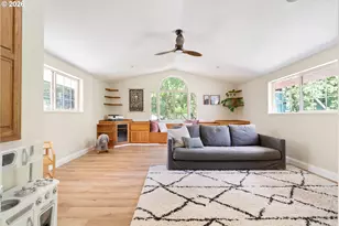 5010 SW Maplewood Rd, Portland, OR 97219 - Photo 16