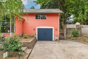5010 SW Maplewood Rd, Portland, OR 97219 - Photo 2