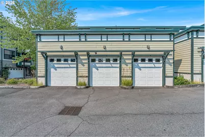 1370 NE Orenco Station Pkwy #26, Hillsboro, OR 97124 - Photo 2