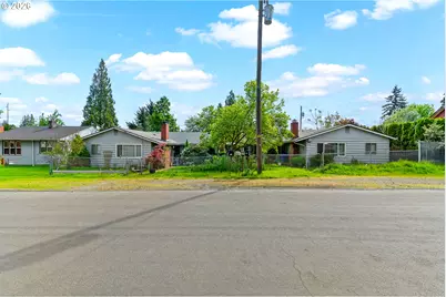 3713 M St, Vancouver, WA 98663 - Photo 2