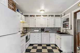 606 N Parkway Ave, Battle Ground, WA 98604 - Photo 8