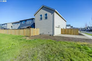 2886 W St, Springfield, OR 97477 - Photo 40