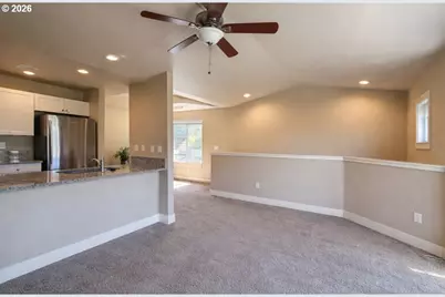 183 S Williams St, Lebanon, OR 97355 - Photo 6
