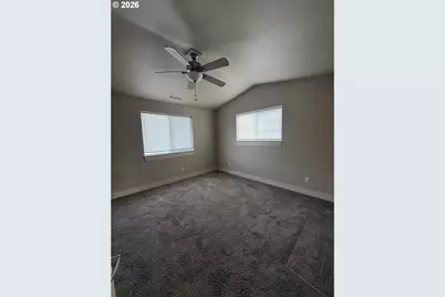 183 S Williams St, Lebanon, OR 97355 - Photo 4