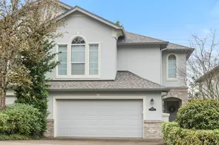 4932 Mulholland Dr, Lake Oswego, OR 97035 - Photo 2