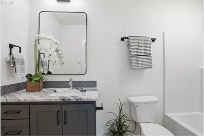 207 S Nebraska St, Portland, OR 97239 - Photo 42