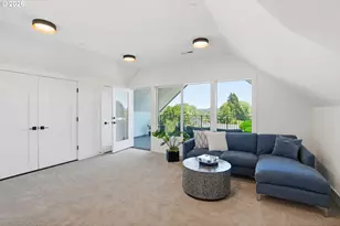 207 S Nebraska St, Portland, OR 97239 - Photo 32