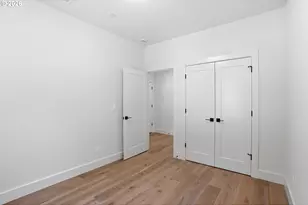 207 S Nebraska St, Portland, OR 97239 - Photo 30