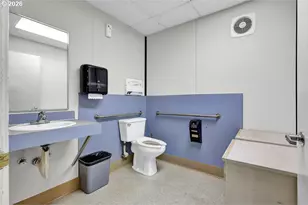 21211 Coburg Rd, Harrisburg, OR 97446 - Photo 40