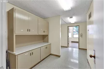 21211 Coburg Rd, Harrisburg, OR 97446 - Photo 20
