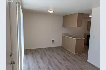 2057 NE Barberry Dr, Hillsboro, OR 97124 - Photo 10