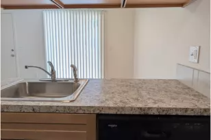 2057 NE Barberry Dr, Hillsboro, OR 97124 - Photo 12