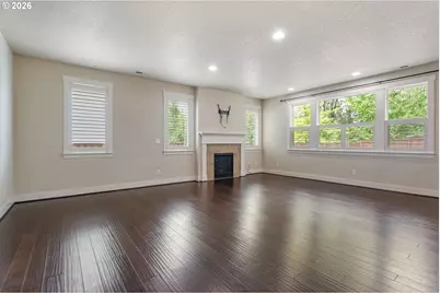 28635 Greenway Dr, Wilsonville, OR 97070 - Photo 8