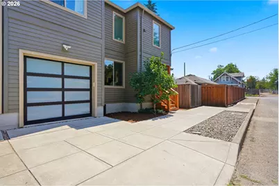 5930 SE 96th Ave, Portland, OR 97266 - Photo 2