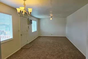 486 NW 2nd St, Dufur, OR 97021 - Photo 4