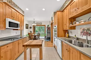537 E Monroe St, Carlton, OR 97111 - Photo 20