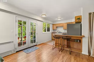 2187 W 15th Ct, Eugene, OR 97402 - Photo 4