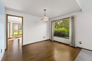 2204 NE 158th Ave, Portland, OR 97230 - Photo 12