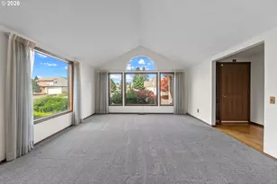 2204 NE 158th Ave, Portland, OR 97230 - Photo 8