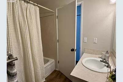 890 E Kennedy Ave, Hermiston, OR 97838 - Photo 18