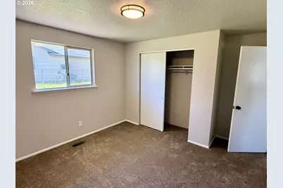 890 E Kennedy Ave, Hermiston, OR 97838 - Photo 26