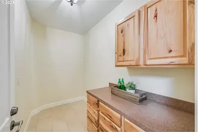 20 SW 111th Ter, Portland, OR 97229 - Photo 40