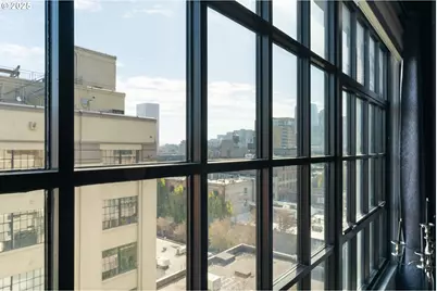 1400 NW Irving St #705, Portland, OR 97209 - Photo 24