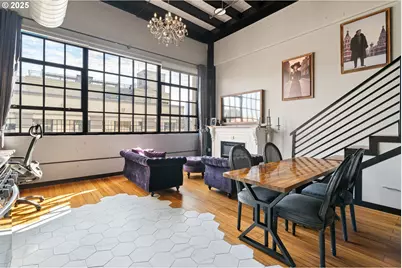 1400 NW Irving St #705, Portland, OR 97209 - Photo 4