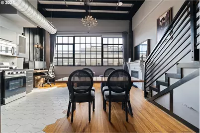 1400 NW Irving St #705, Portland, OR 97209 - Photo 2