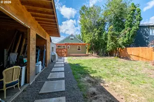 1020 N 3rd St, Woodburn, OR 97071 - Photo 46