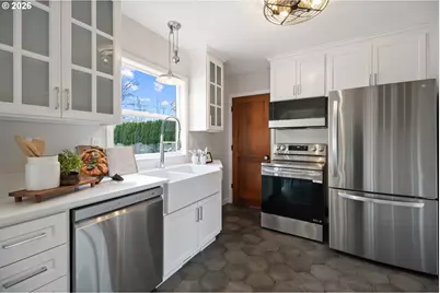 7116 N Curtis Ave, Portland, OR 97217 - Photo 14