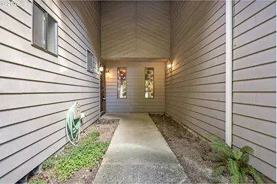 13150 SW Juanita Pl, Beaverton, OR 97008 - Photo 2