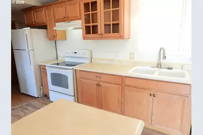 614 Vine St, White Salmon, WA 98672 - Photo 10